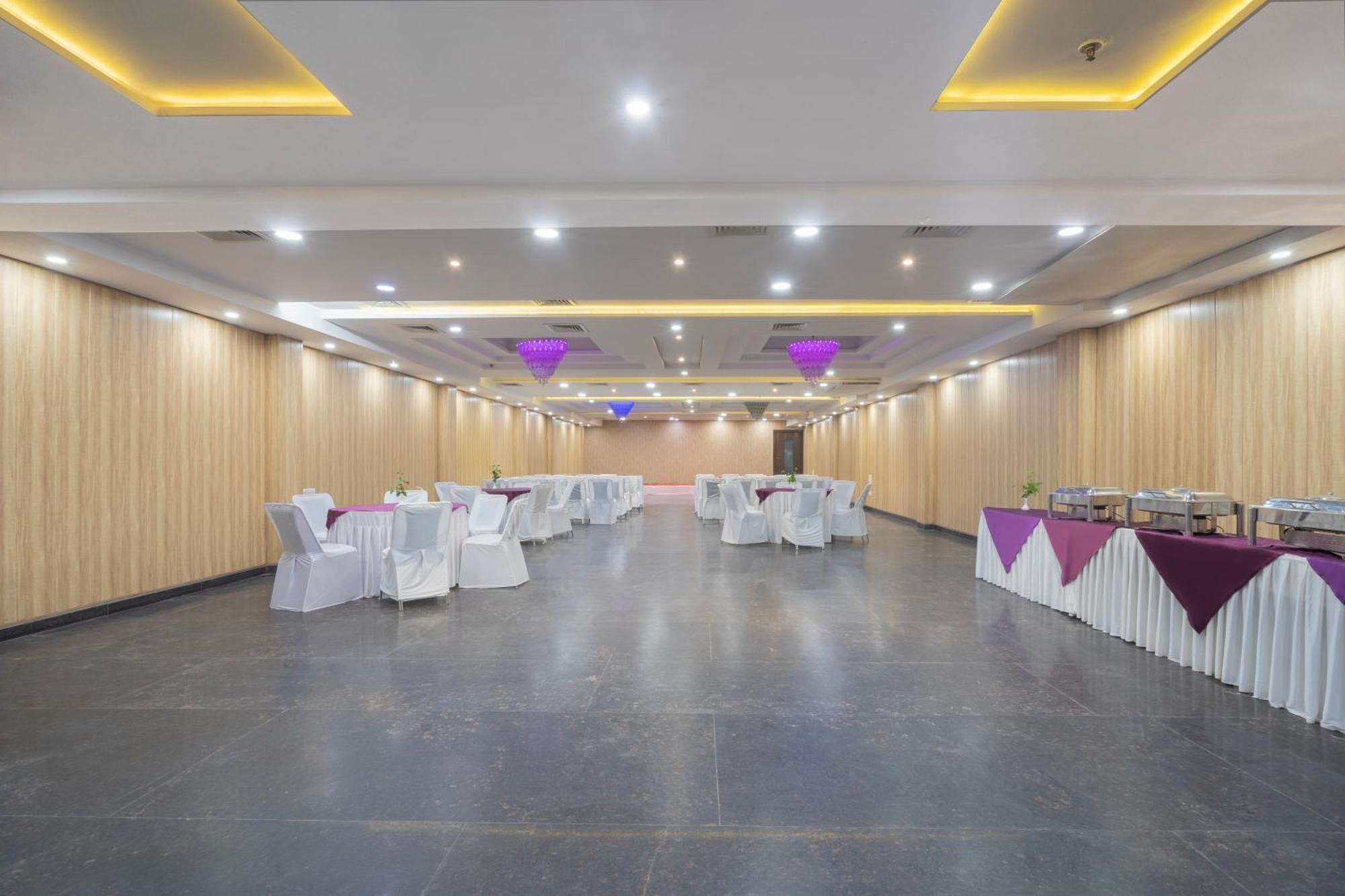 Spree Hotel Agra - Walking Distance To Tajmahal Esterno foto