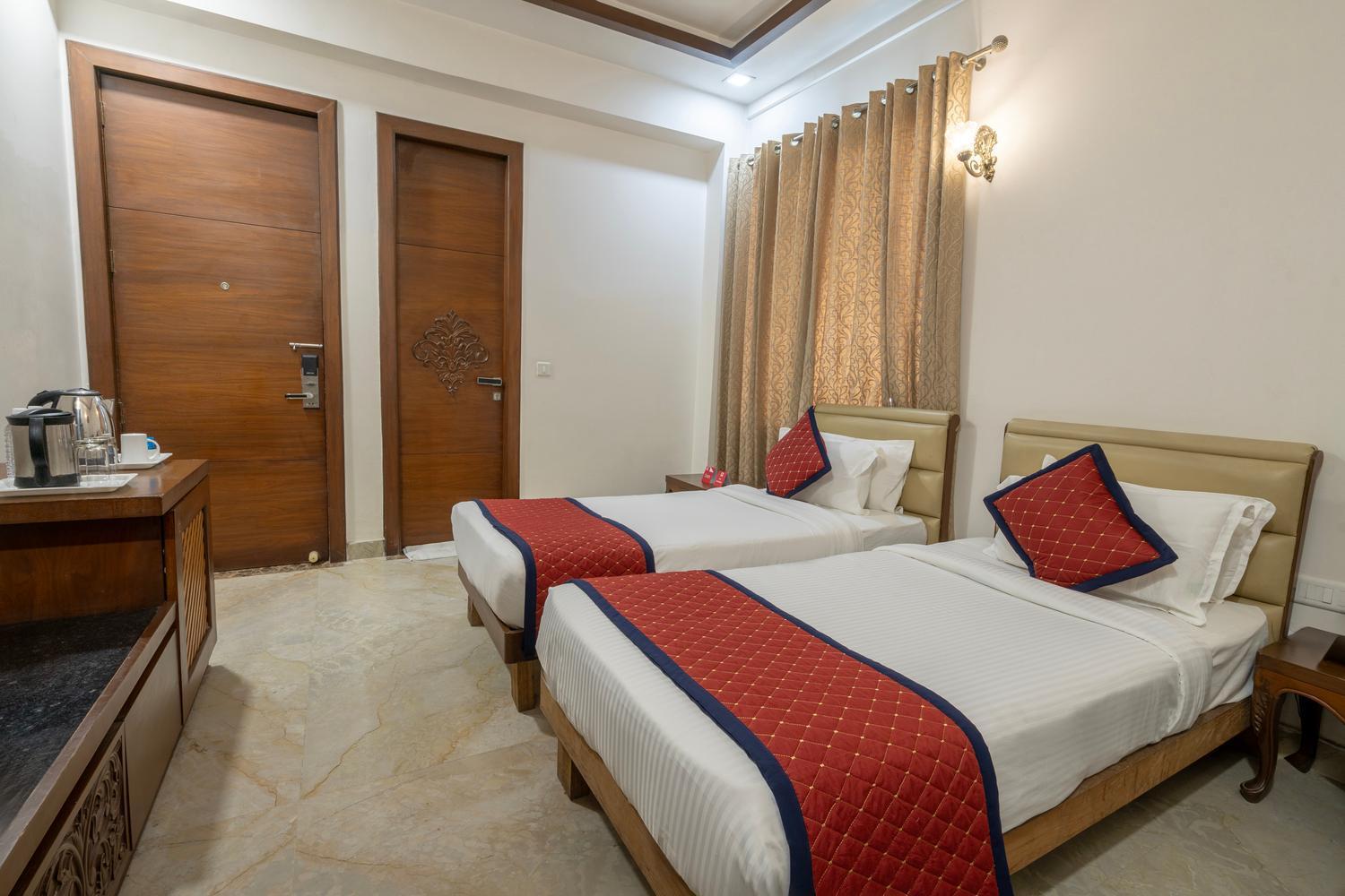 Spree Hotel Agra - Walking Distance To Tajmahal Esterno foto