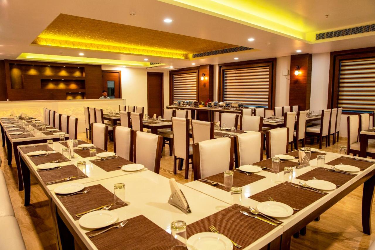 Spree Hotel Agra - Walking Distance To Tajmahal Esterno foto